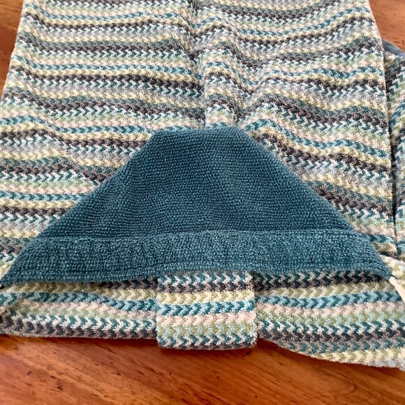 Hooded Beach Bath Towel - Picture 8 of 9